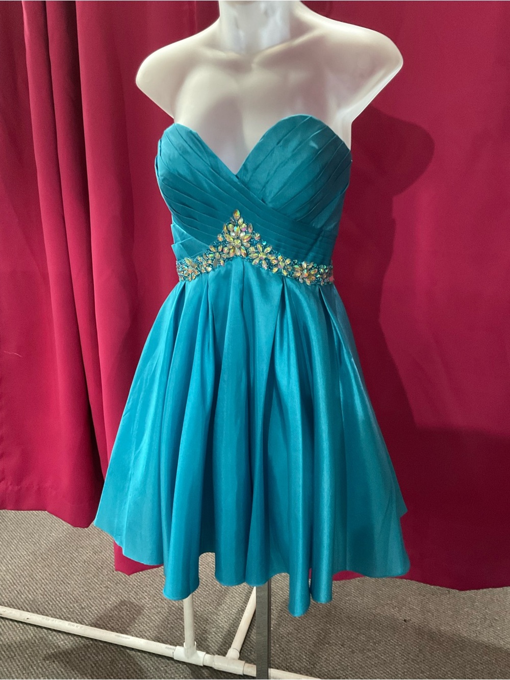 Alyce Paris Aqua Strapless Sweetheart Mini Dress with Jeweled Waist